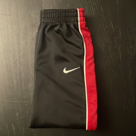 Nike sweatpants size 12M - Picture 5 of 5